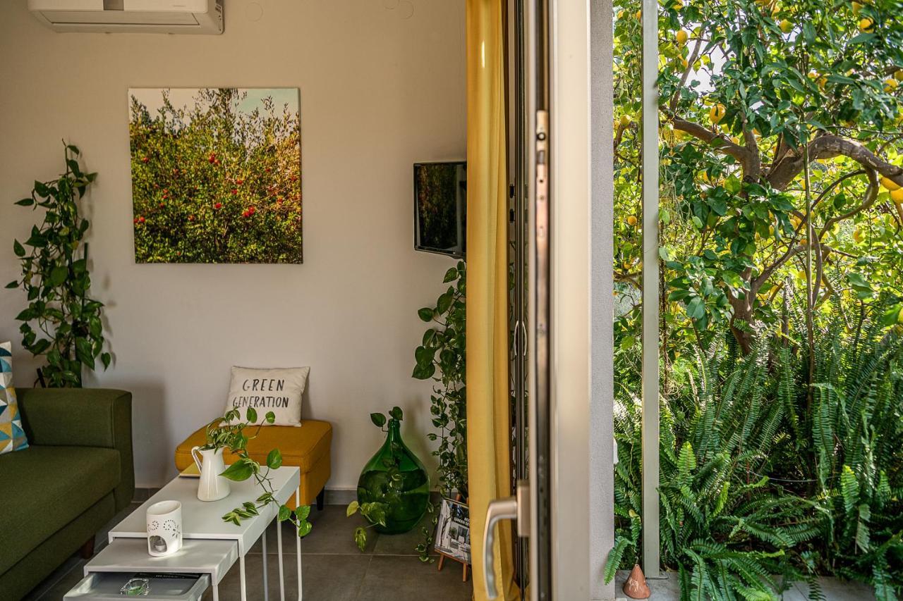 Olive Lemon Biophilic House & Lush Forest Garden Vamos Luaran gambar