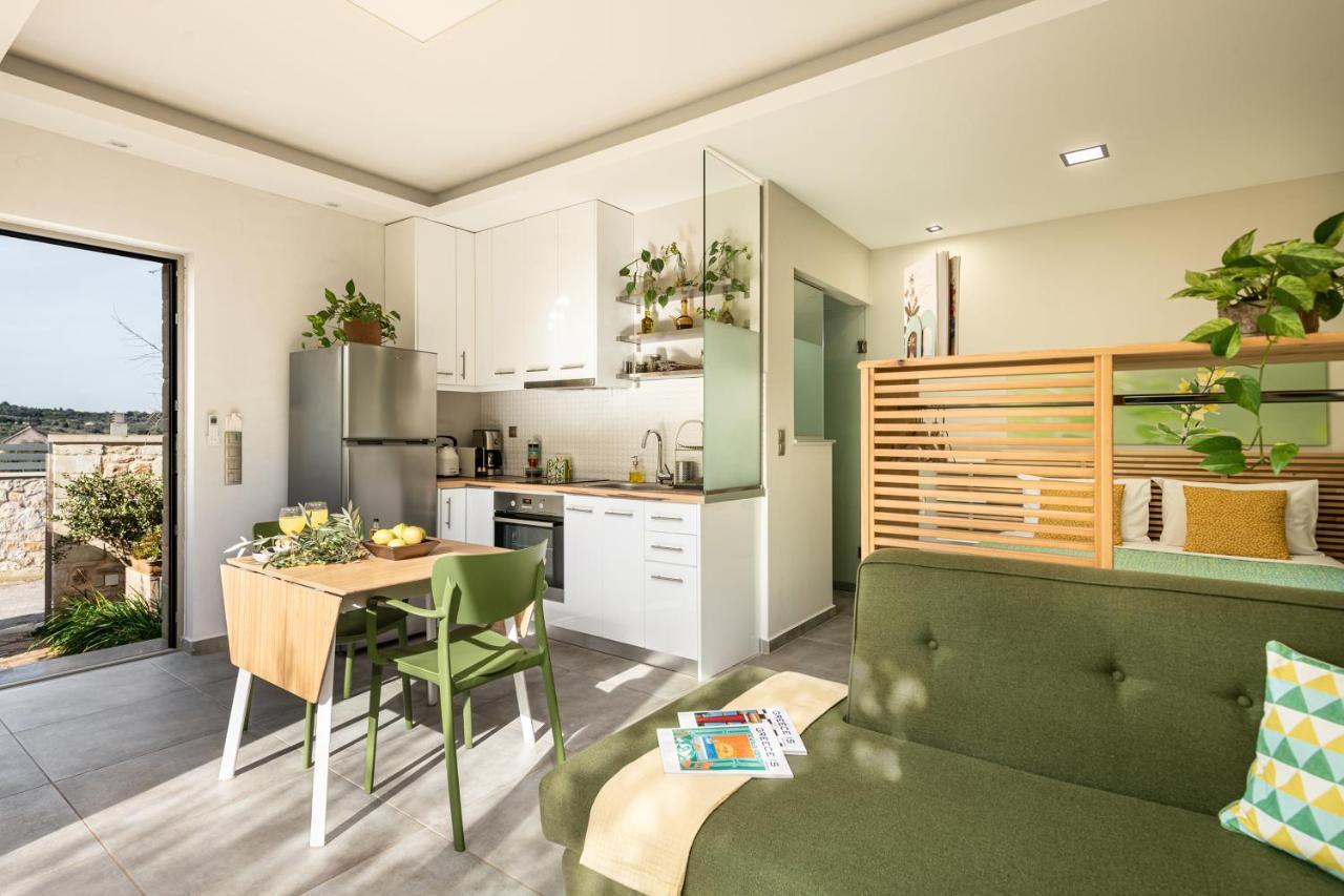 Olive Lemon Biophilic House & Lush Forest Garden Vamos Luaran gambar
